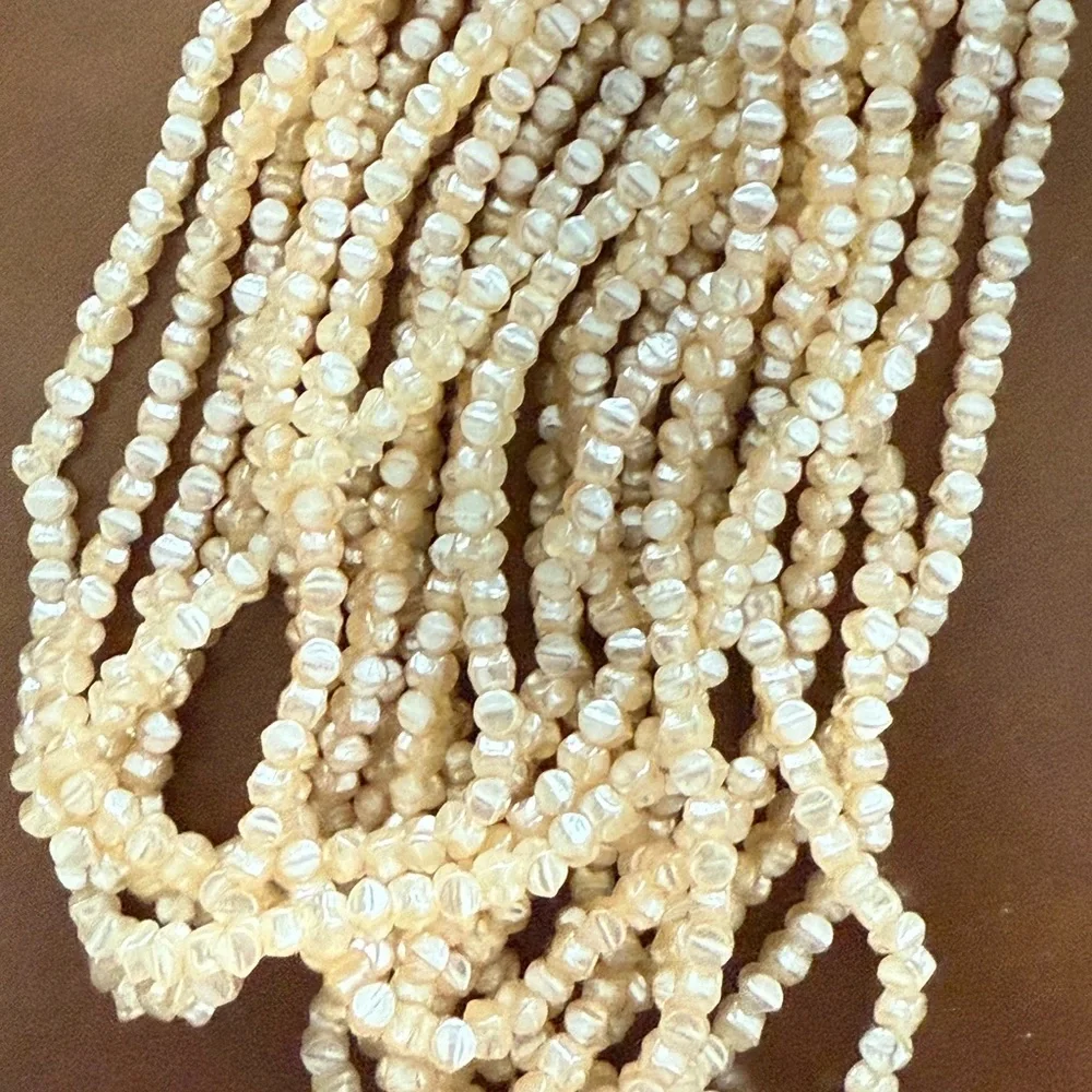 Sarah Pacini Cream Pearl Tassel Necklace EUC